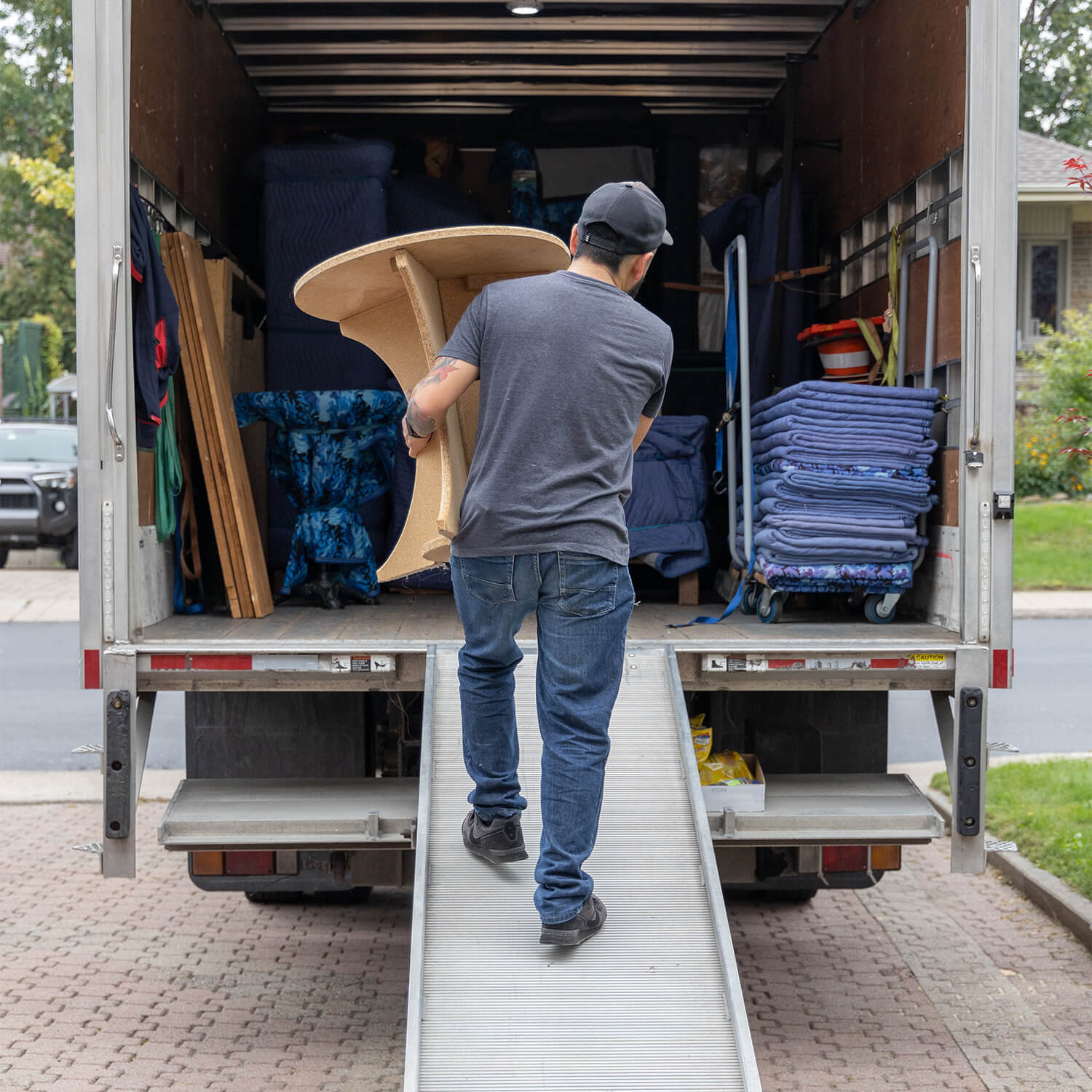 cross border moving specialists
